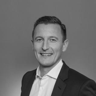 Gesicht Dr. Dennis Schmidt